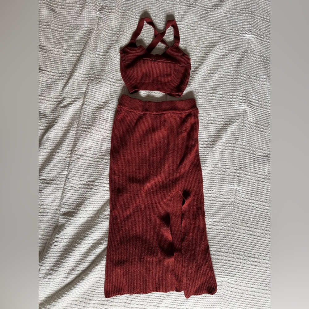 Lulus 2 piece sweater knit skirt and tank top set